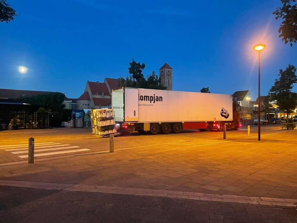 Klompjan Transport service
